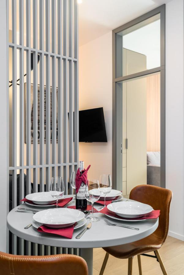 Central Apartments Garbary By Noclegi Renters Poznan Luaran gambar
