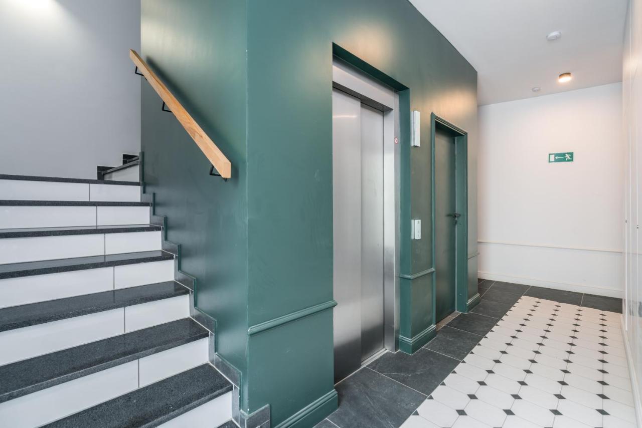 Central Apartments Garbary By Noclegi Renters Poznan Luaran gambar
