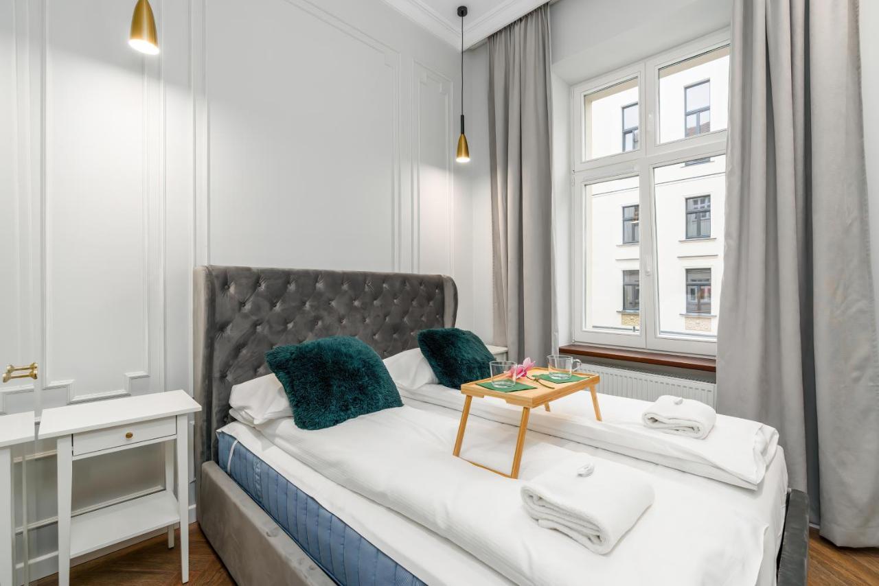 Central Apartments Garbary By Noclegi Renters Poznan Luaran gambar