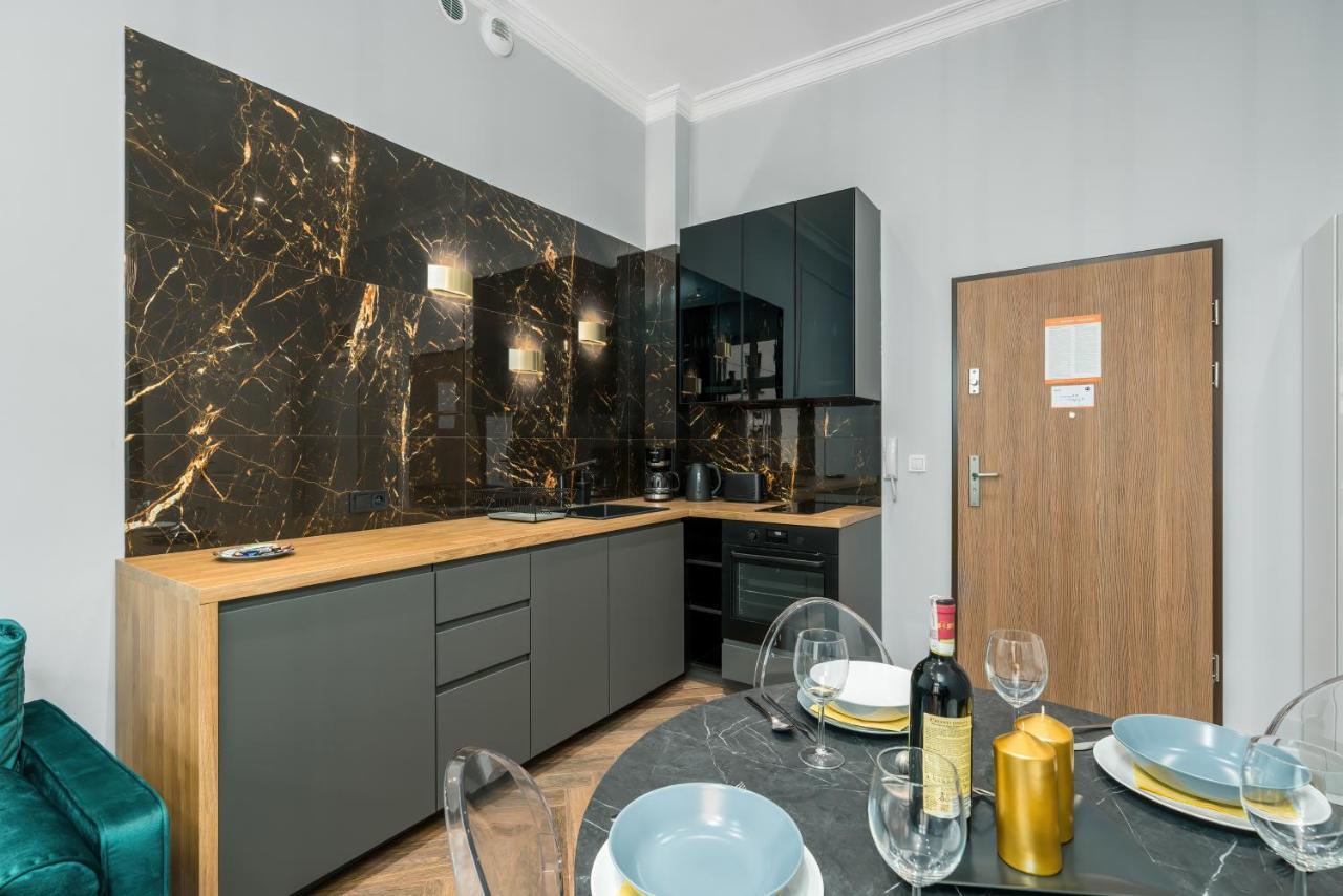 Central Apartments Garbary By Noclegi Renters Poznan Luaran gambar