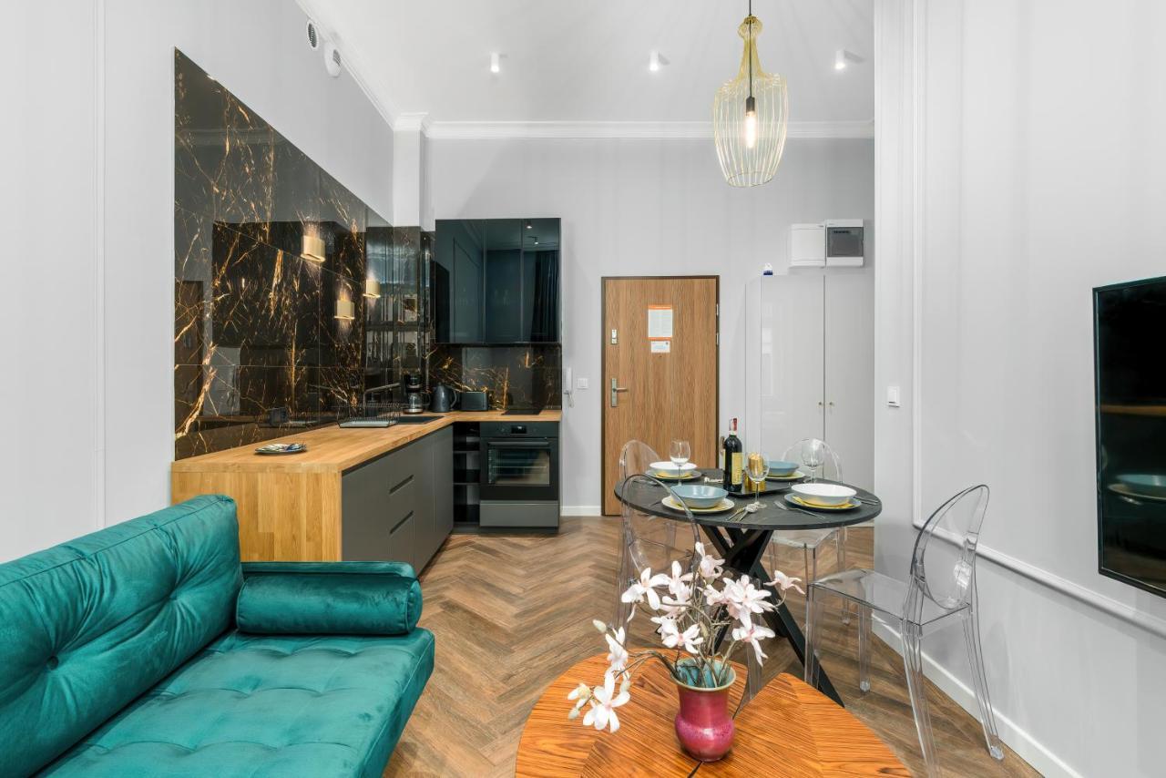 Central Apartments Garbary By Noclegi Renters Poznan Luaran gambar