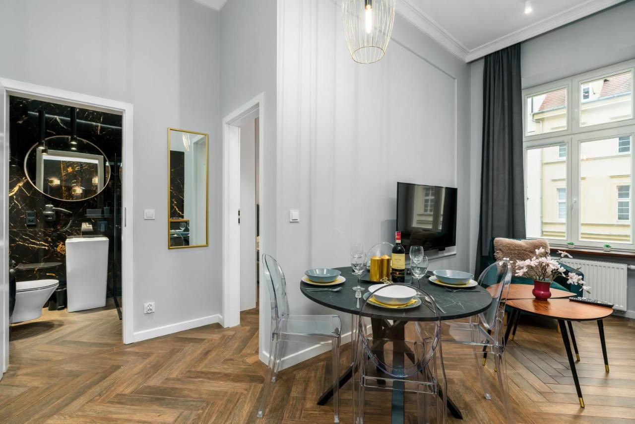 Central Apartments Garbary By Noclegi Renters Poznan Luaran gambar